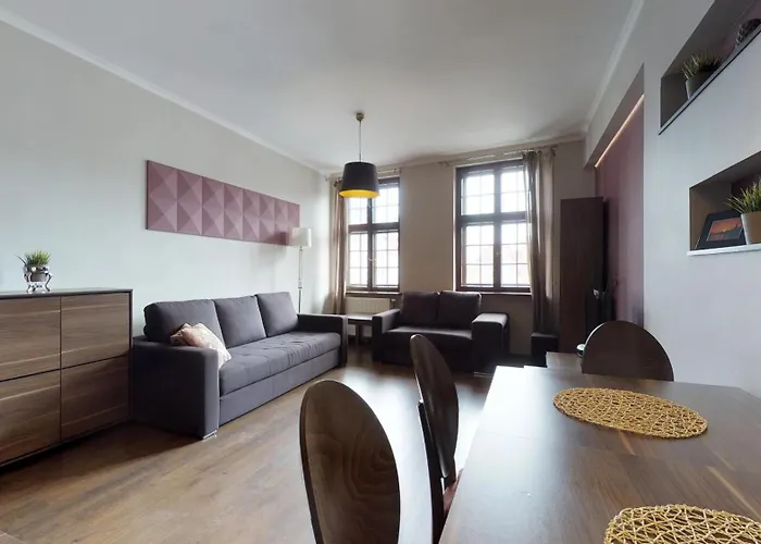 Niceone Number 10 - W Samym Centrum! * 弗罗茨瓦夫